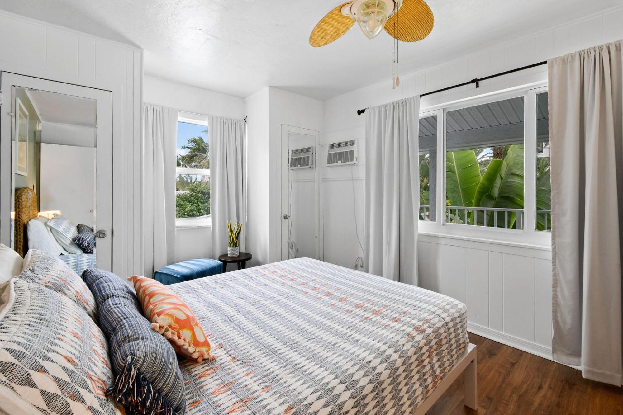 Sunshine Shores Boutique Apartments Palm Beach Shores Dış mekan fotoğraf